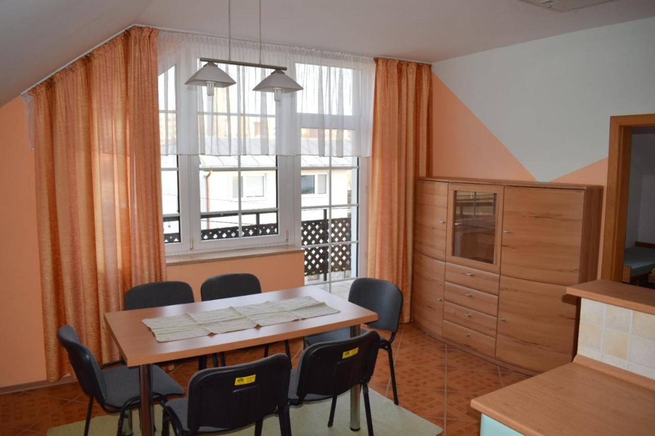 Comenius Apartments - Apartmany Na Rohu Свидник Екстериор снимка